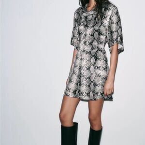 Zara Black and Gray Patterned Mini Dress
